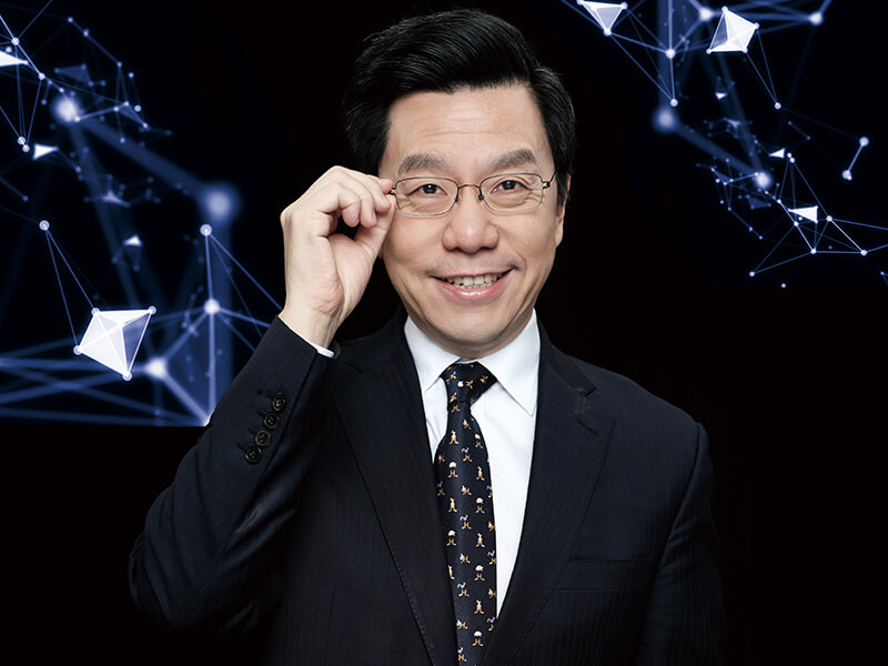 創新工場創辦人++李開復